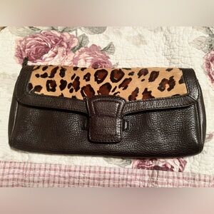 Vintage Banana Republic purse.  Perfect for any Y2K trendsetter!